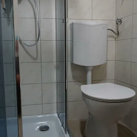 Corner * بوويتش